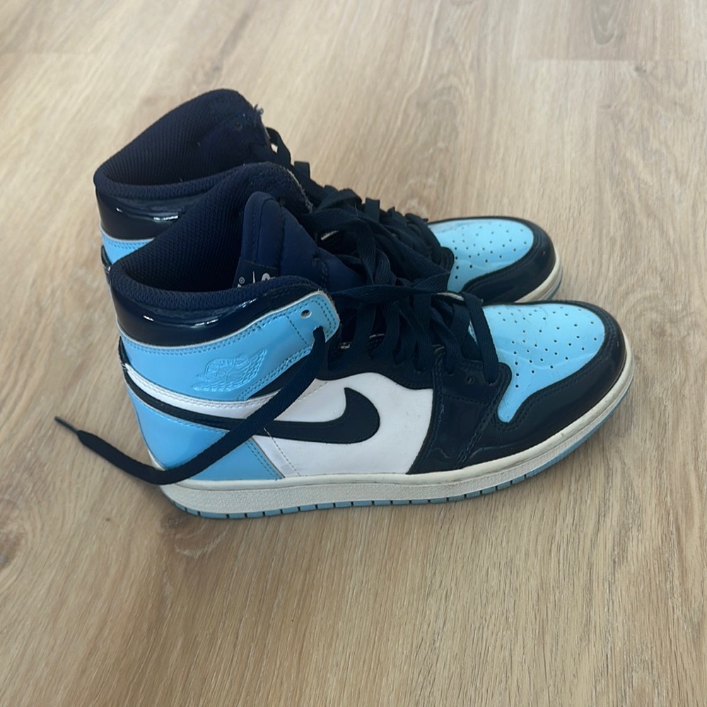 Nike Air Jordan 1 Retro High OG Blue 6.5 women’s